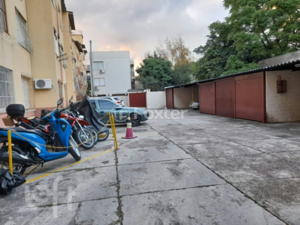 Image 10 - 237840