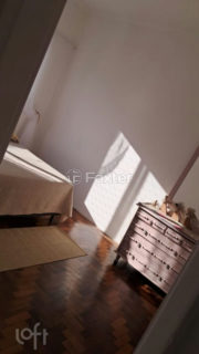 Image 7 - 237845