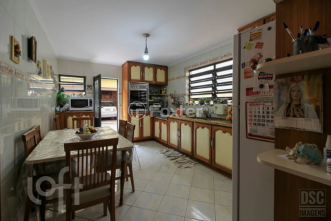 Image 38 - 237875