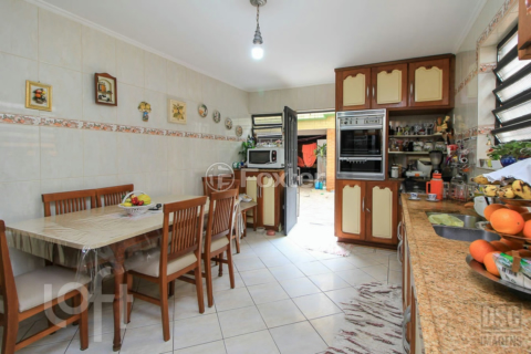 Image 41 - 237875