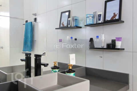 Image 9 - 238162
