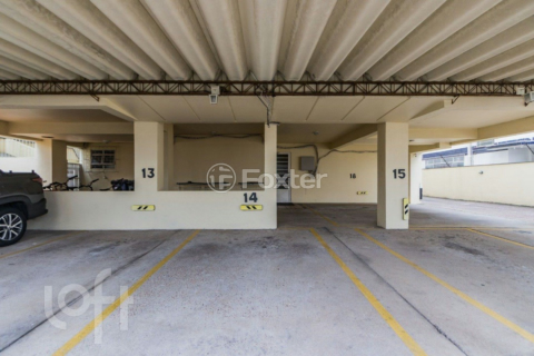 Image 29 - 238205