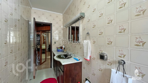 Image 28 - 238622