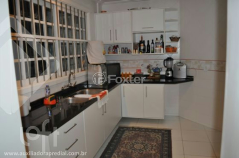 Image 7 - 238668