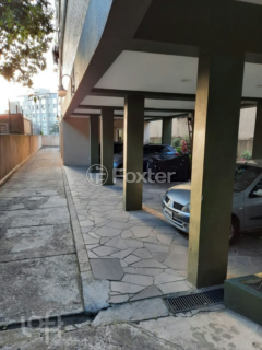 Image 33 - 238898