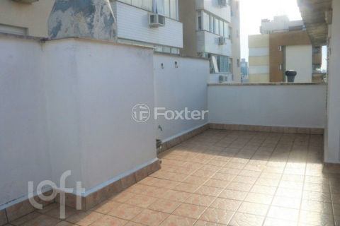 Image 23 - 239241