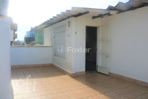 Image 25 - 239241