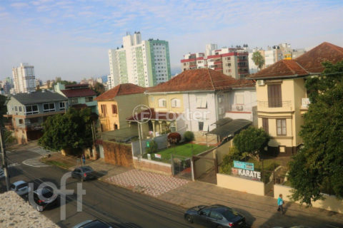 Image 24 - 239241