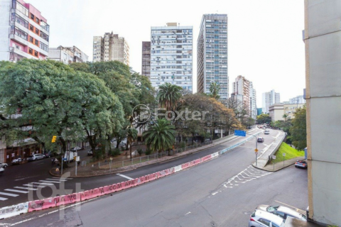 Image 6 - 239998