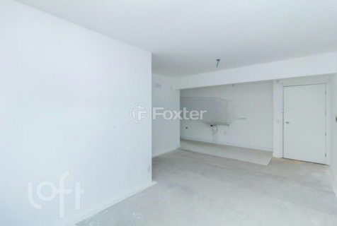 Image 4 - 240051