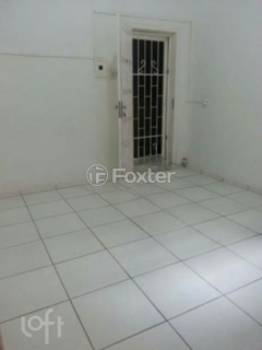 Image 3 - 240082
