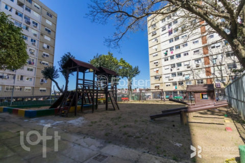 Image 21 - 240351