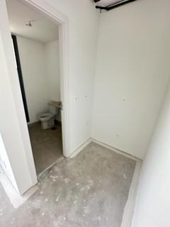Image 3 - 241867