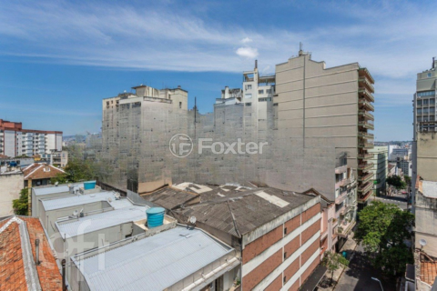 Image 5 - 242001