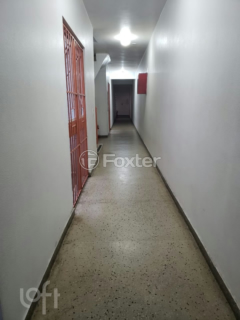 Image 3 - 242282