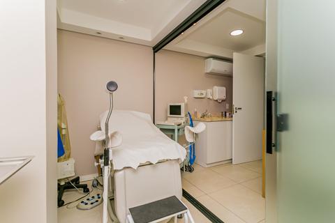 Image 3 - 242405