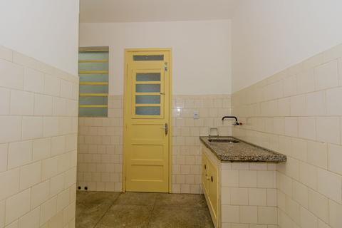Image 15 - 242406
