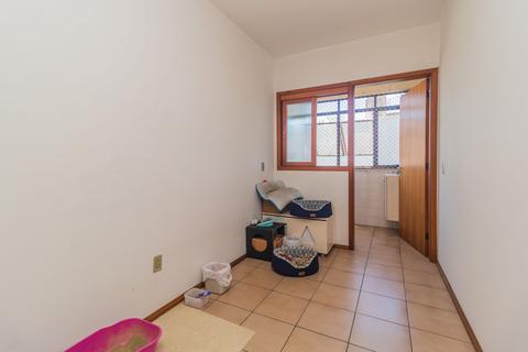 Image 15 - 242524