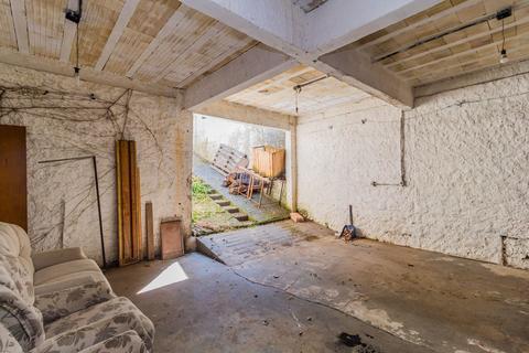 Image 30 - 242662