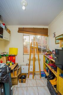 Image 62 - 242758