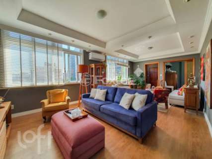 Image 32 - 242821