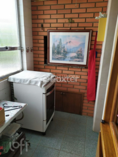Image 7 - 242987
