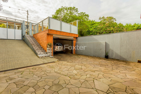 Image 54 - 243737