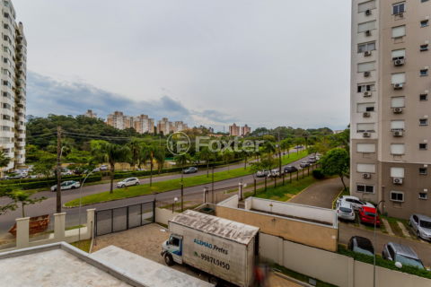 Image 13 - 243918