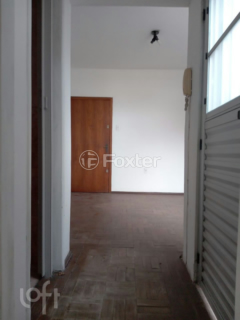 Image 4 - 244258