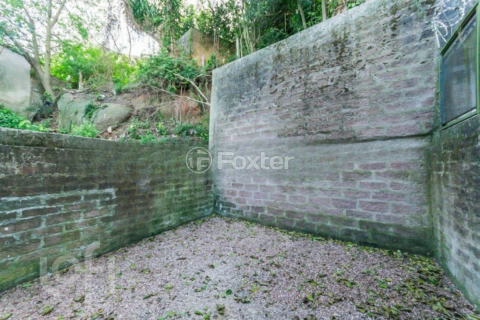 Image 6 - 244261