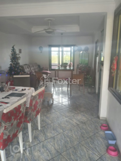Image 4 - 244622