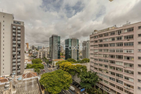 Image 39 - 244745
