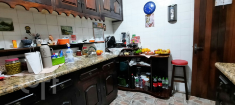 Image 40 - 244856