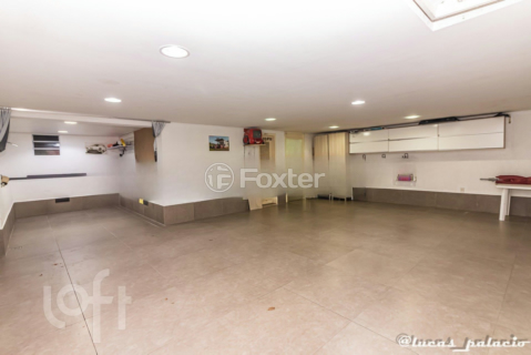 Image 33 - 245324