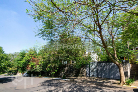 Image 35 - 245453