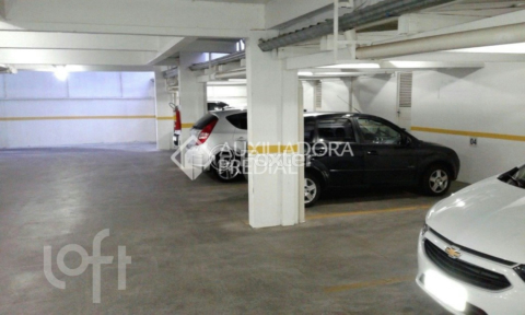 Image 6 - 246635