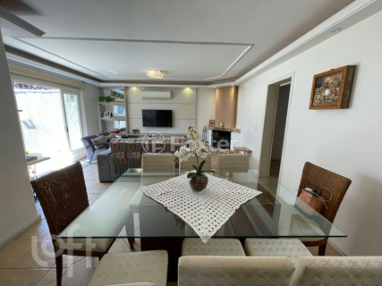 Image 20 - 246642