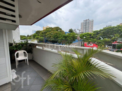 Image 9 - 247142