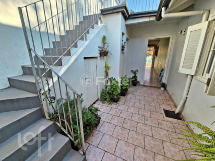 Image 3 - 247277