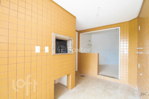 Image 7 - 247370