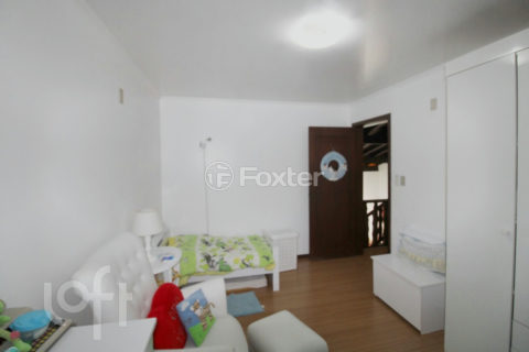 Image 29 - 247656