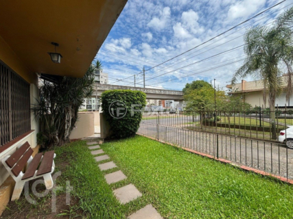 Image 3 - 247734