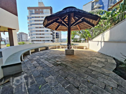 Image 33 - 247735