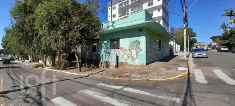 Image 15 - 247746
