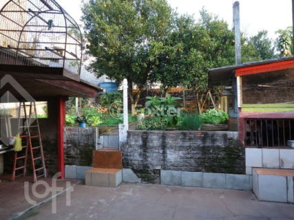 Image 13 - 247811