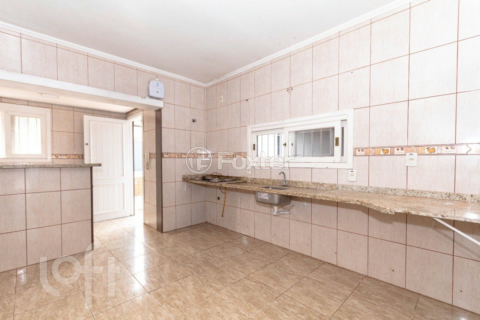 Image 4 - 248072