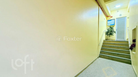 Image 3 - 250001