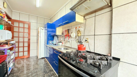 Image 1 - 250001