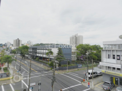 Image 4 - 250182