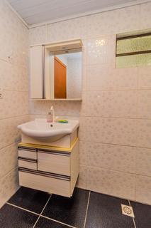 Image 32 - 250384
